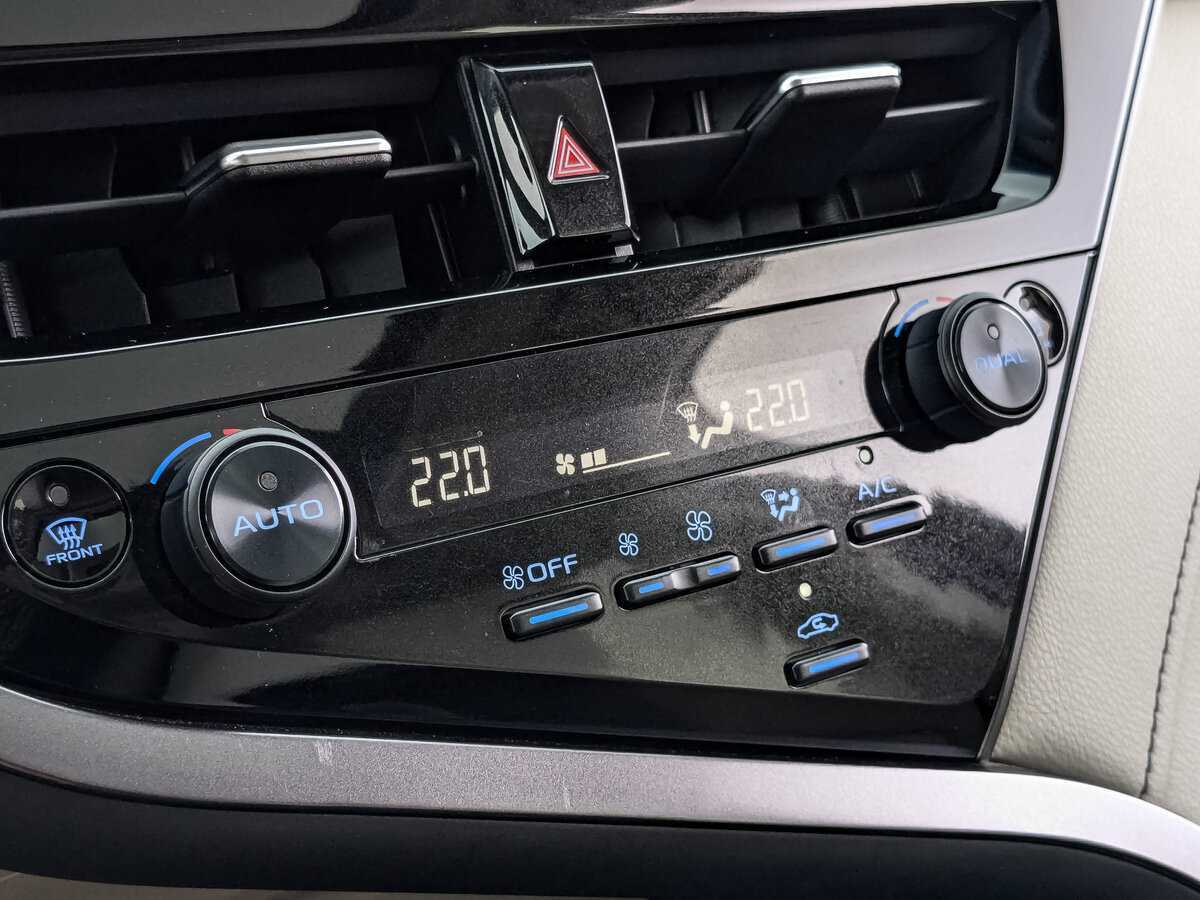 Купить Toyota Camry, 2022, 13 882 км, фото №17