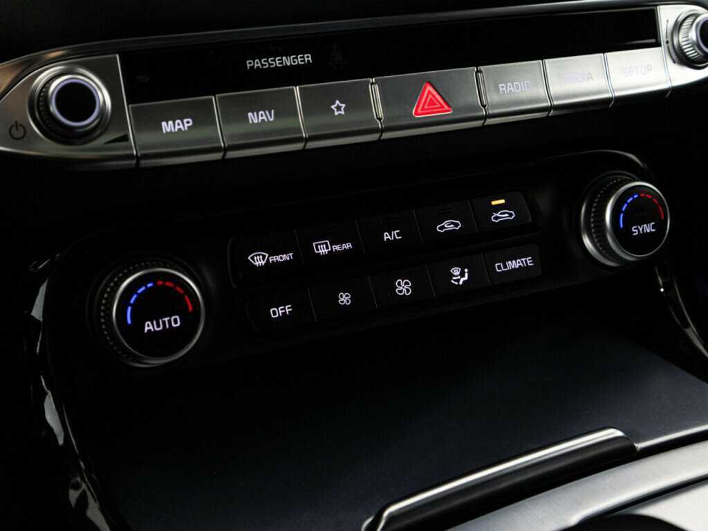 Купить Kia Stinger, 2021, 63 640 км, фото №19