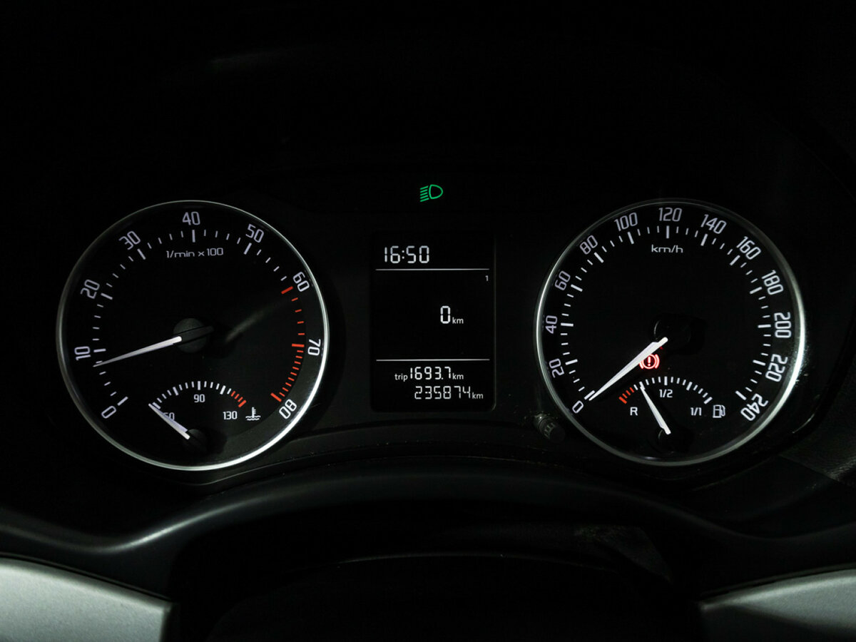 Купить Skoda Octavia II (A5) Рестайлинг, 2009, 235 000 км, фото №11