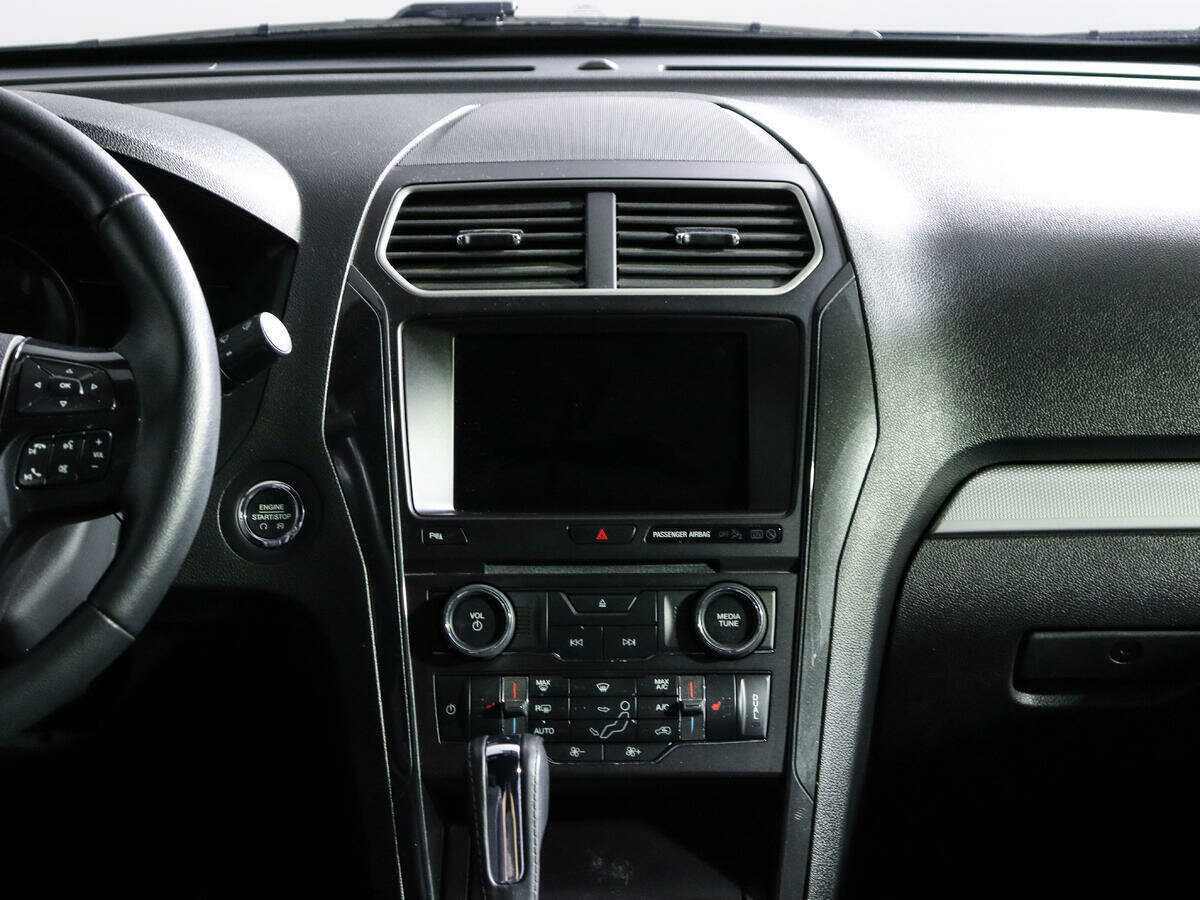 Купить Ford Explorer, 2017, 12 996 км, фото №12