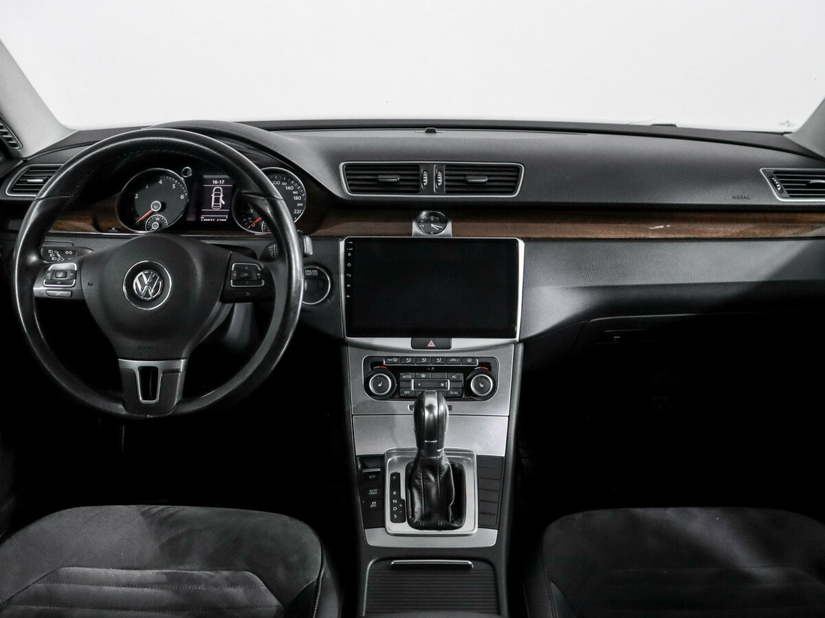 Купить Volkswagen Passat B7, 2011, 148 869 км, фото №9