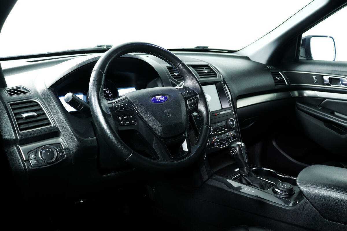 Купить Ford Explorer, 2019, 137 051 км, фото №12