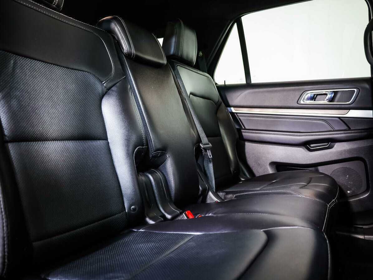 Купить Ford Explorer, 2018, 71 415 км, фото №9