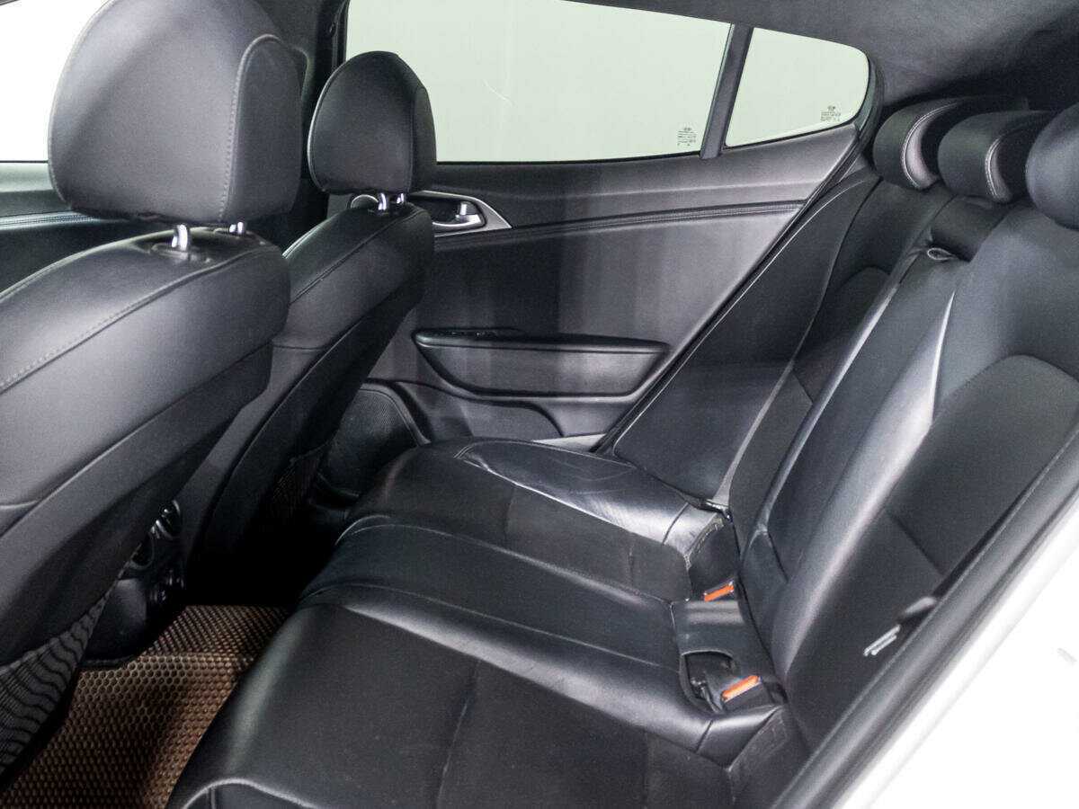 Купить Kia Stinger, 2018, 106 300 км, фото №10