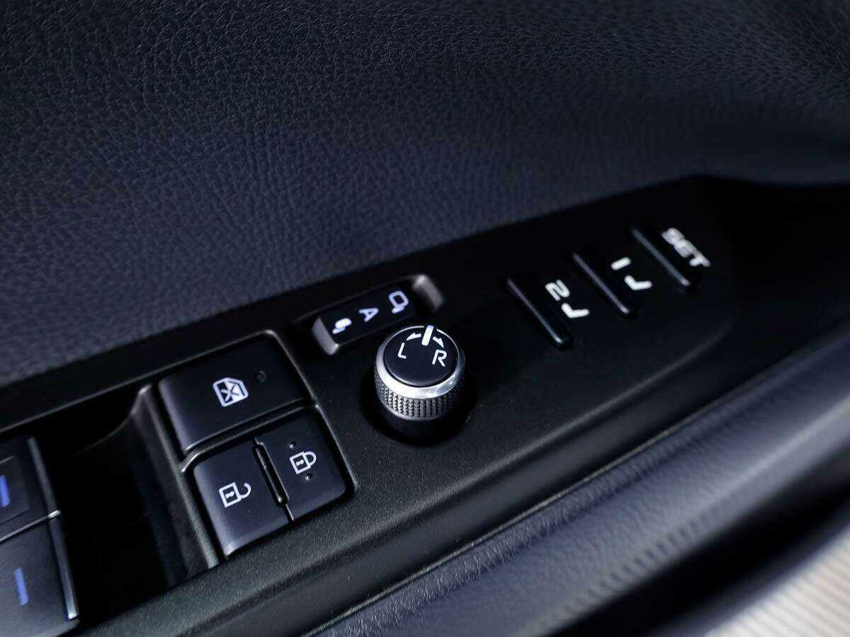 Купить Toyota Camry, 2021, 46 263 км, фото №18