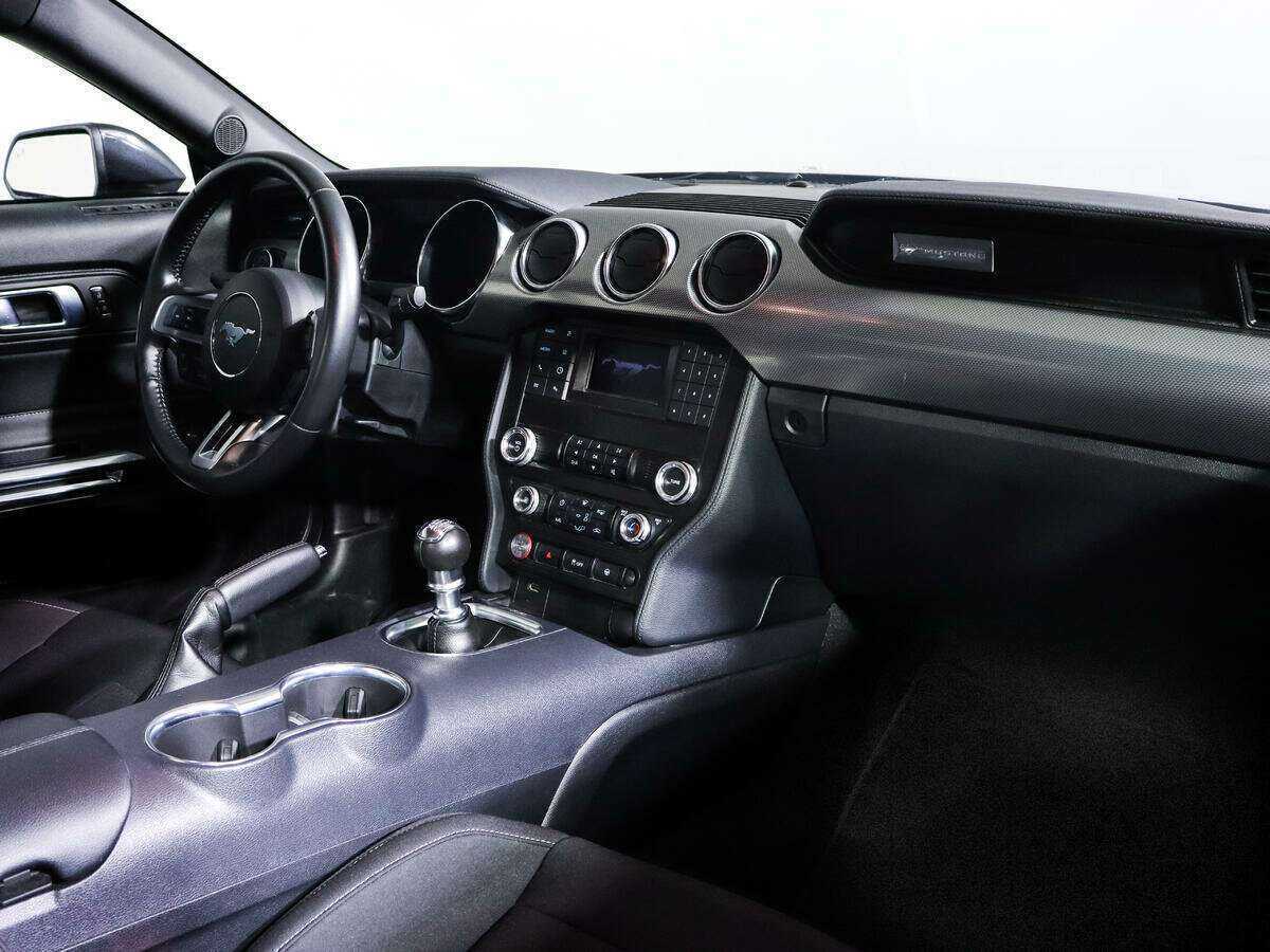 Купить Ford Mustang, 2022, 10 500 км, фото №9