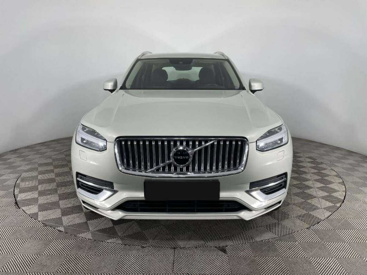 Купить Volvo XC90 Recharge, 2021, 51 102 км, фото №2
