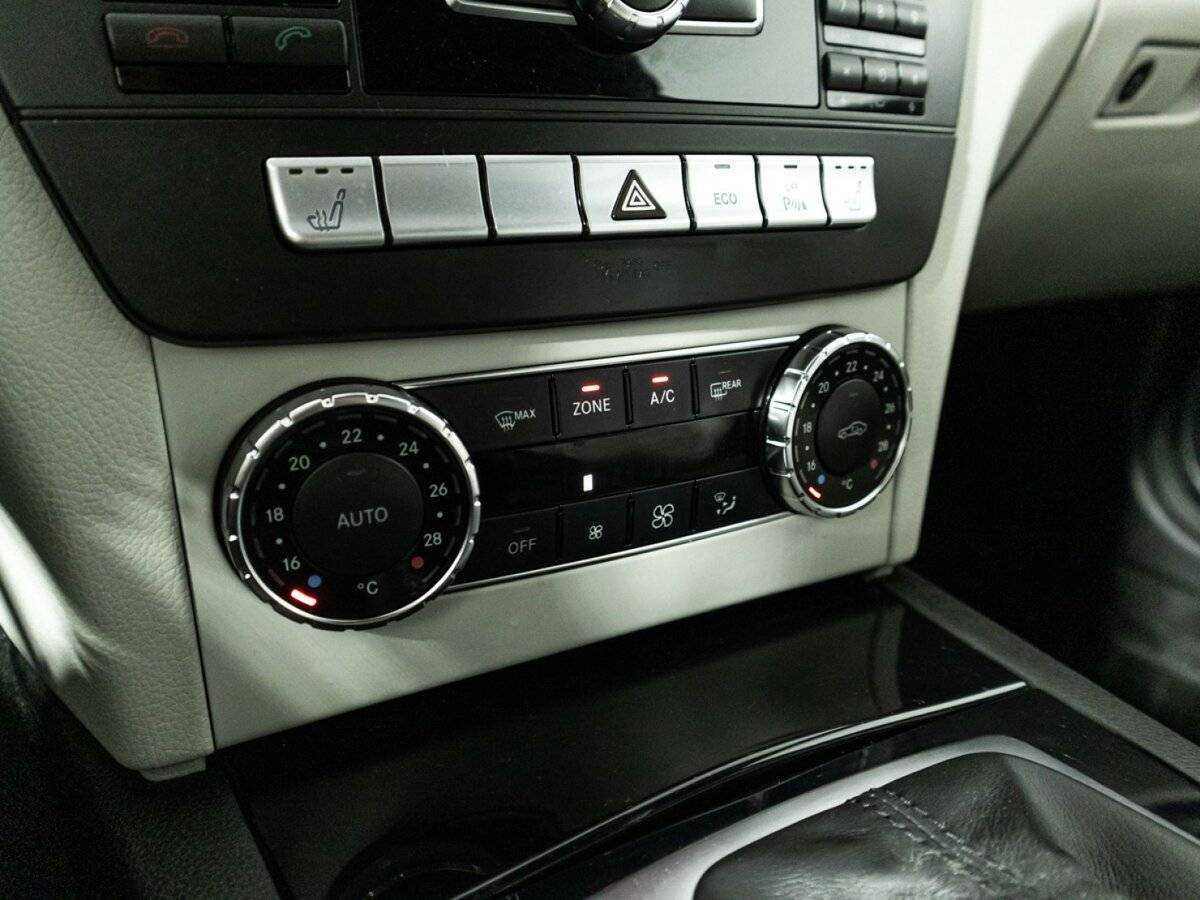 Купить Mercedes-Benz C-Класс 180, 2012, 68 874 км, фото №15