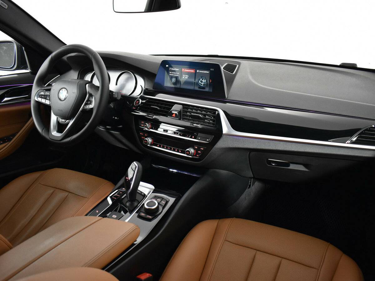 Купить BMW 5 серии 520d xDrive, 2020, 77 800 км, фото №10
