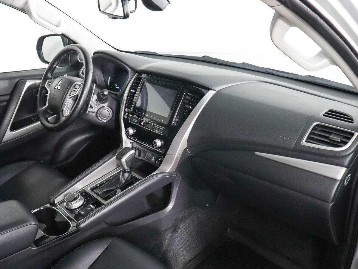 Купить Mitsubishi Pajero Sport, 2022, 73 750 км, фото №10