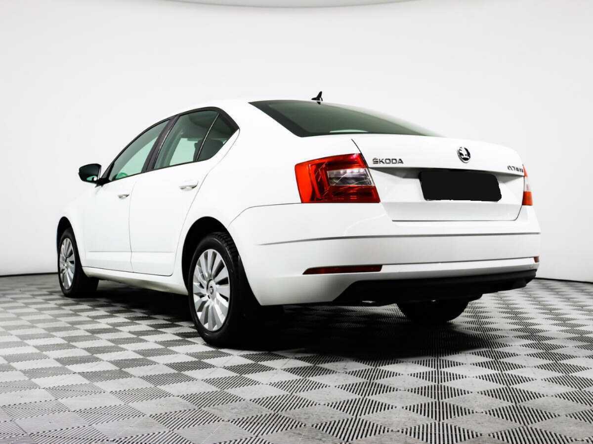 Купить Skoda Octavia, 2018, 122 335 км, фото №7