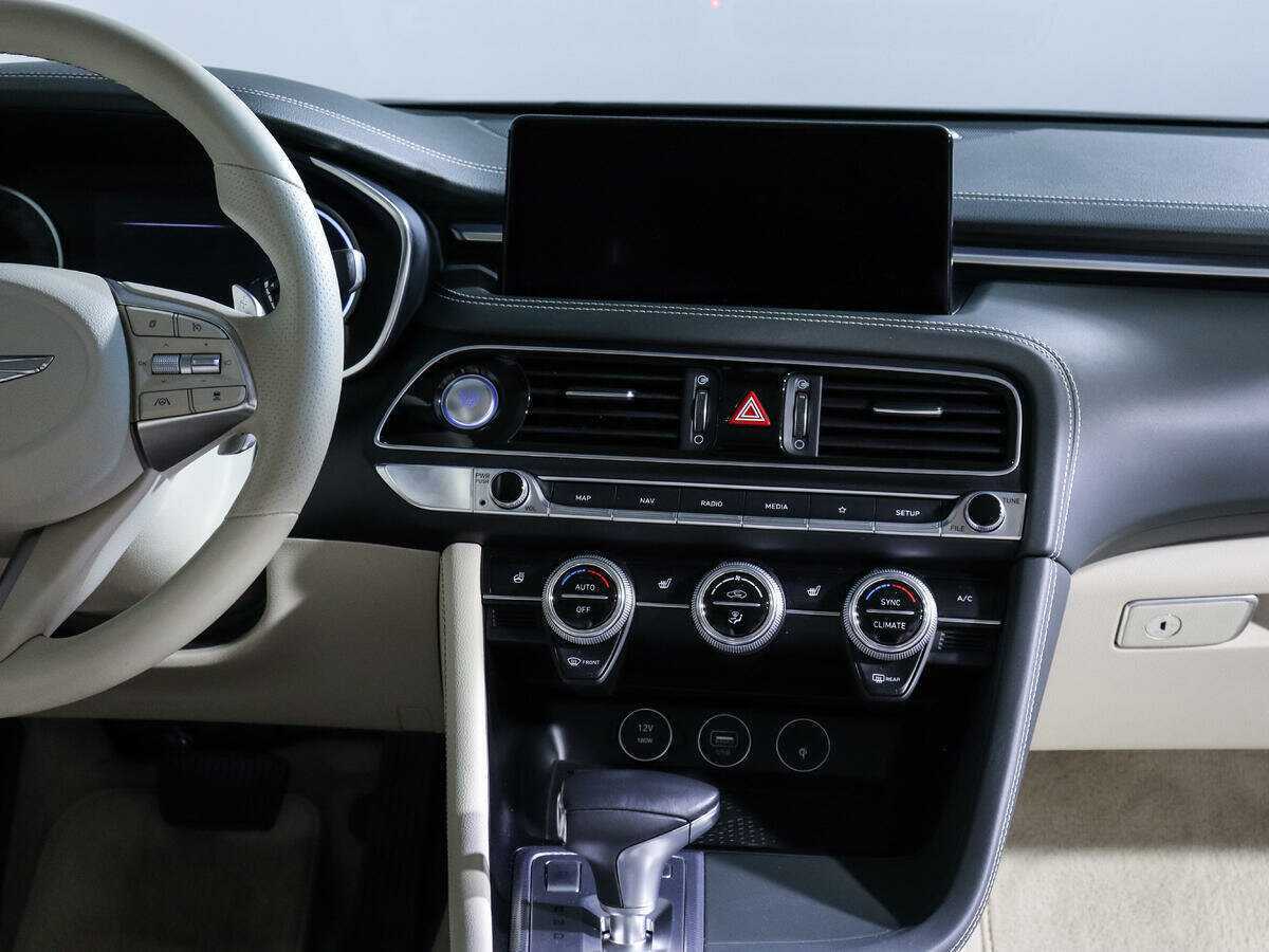 Купить Genesis G70, 2021, 15 800 км, фото №11
