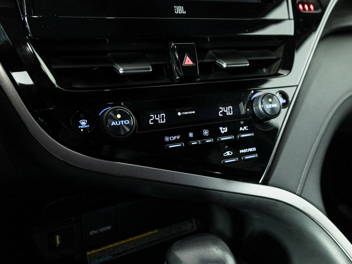 Купить Toyota Camry VIII (XV70) Рестайлинг, 2021, 79 500 км, фото №24