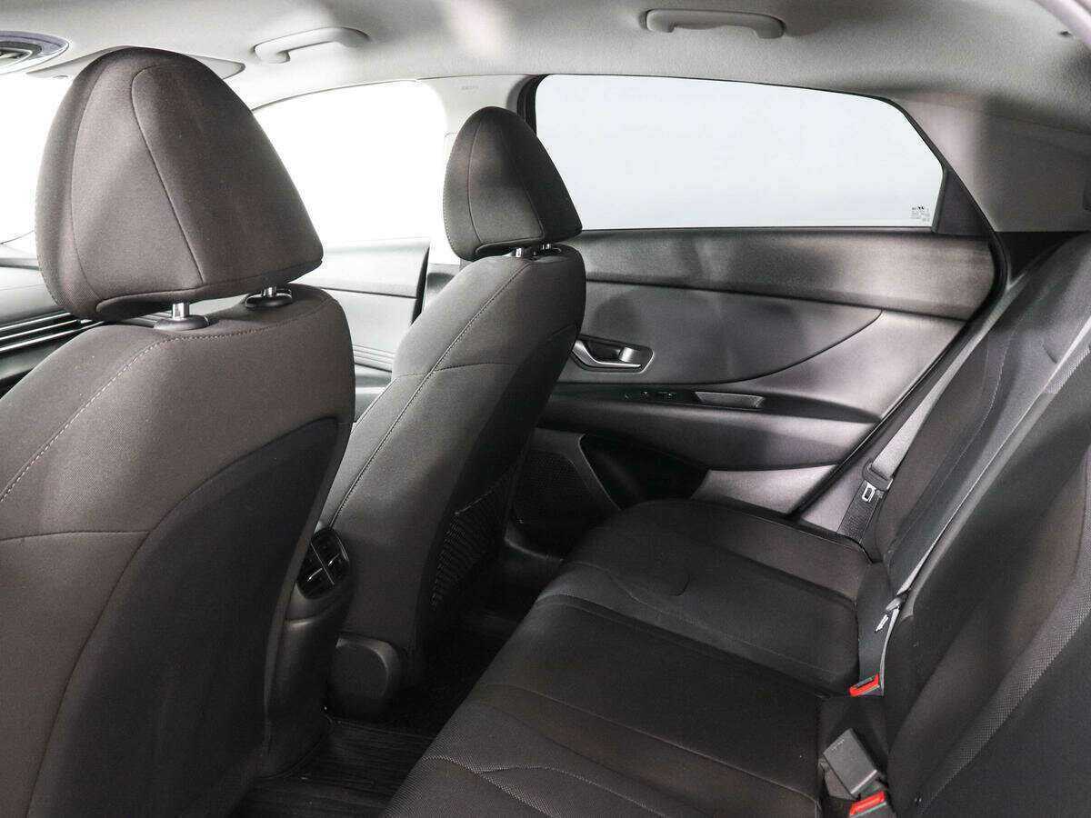 Купить Hyundai Elantra, 2022, 25 000 км, фото №13