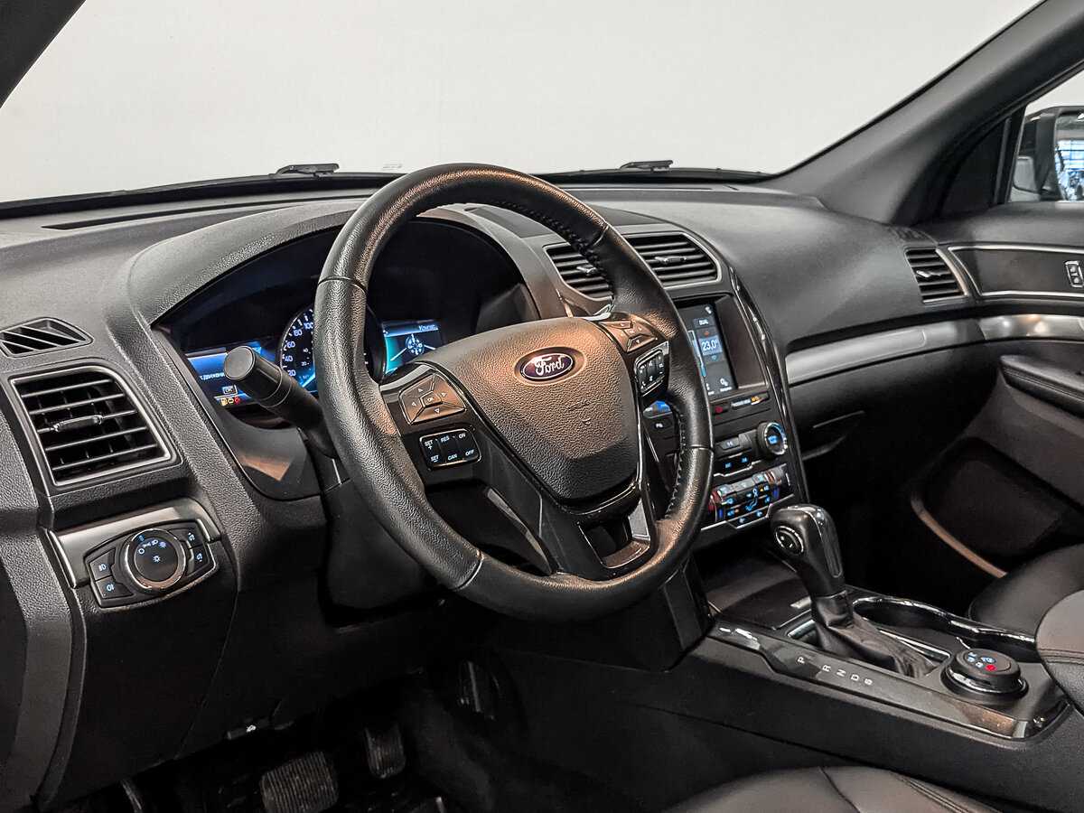 Купить Ford Explorer, 2019, 84 177 км, фото №15