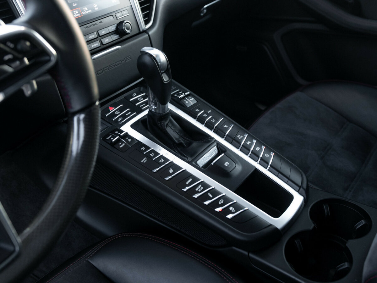 Купить Porsche Macan GTS I, 2016, 79 182 км, фото №13
