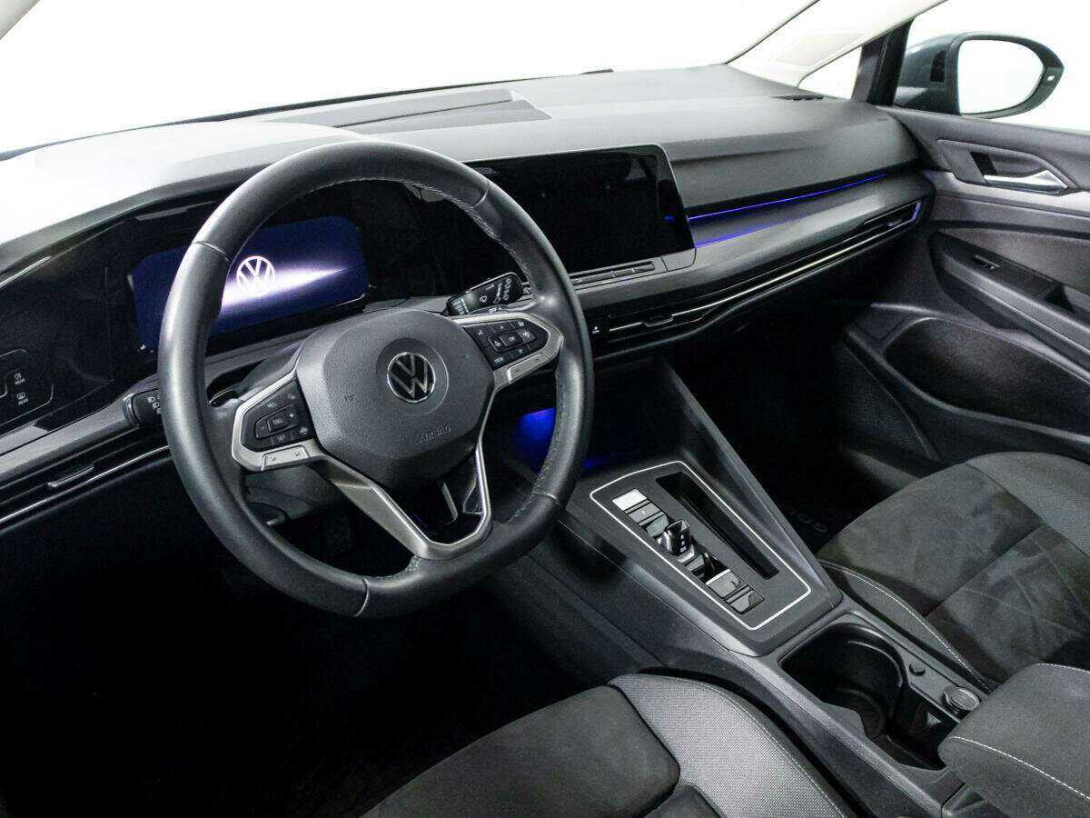 Купить Volkswagen Golf, 2021, 30 000 км, фото №11