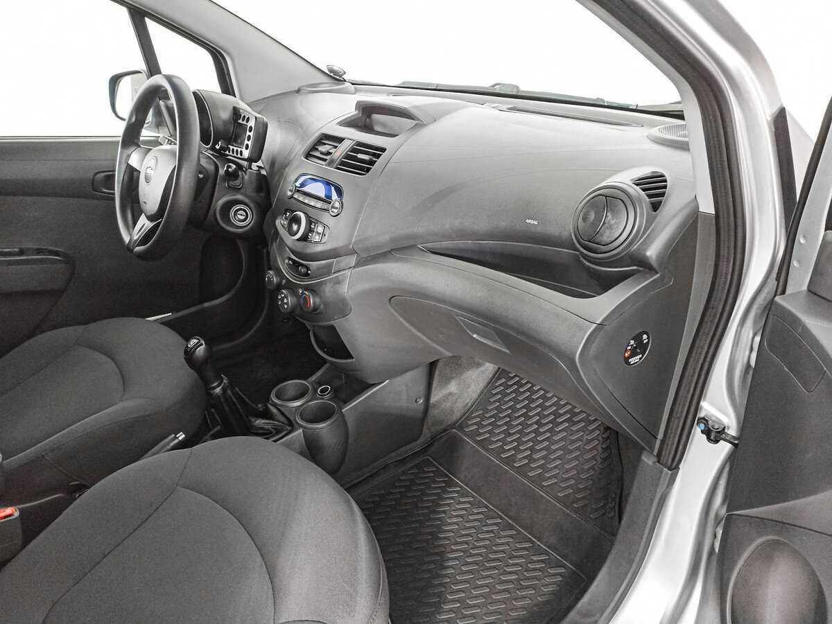 Купить Chevrolet Spark, 2011, 121 083 км, фото №9