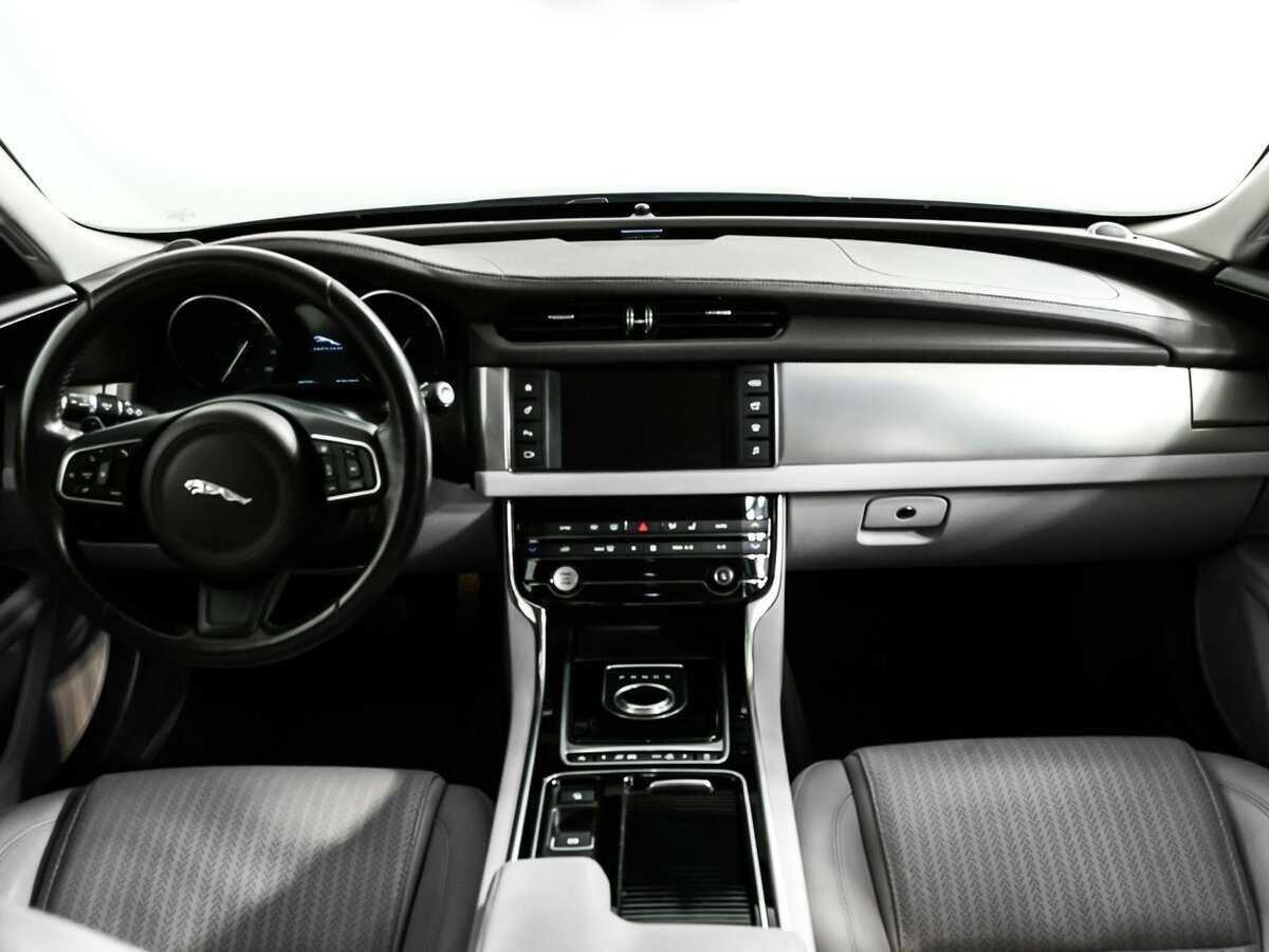 Купить Jaguar XF, 2016, 94 985 км, фото №11