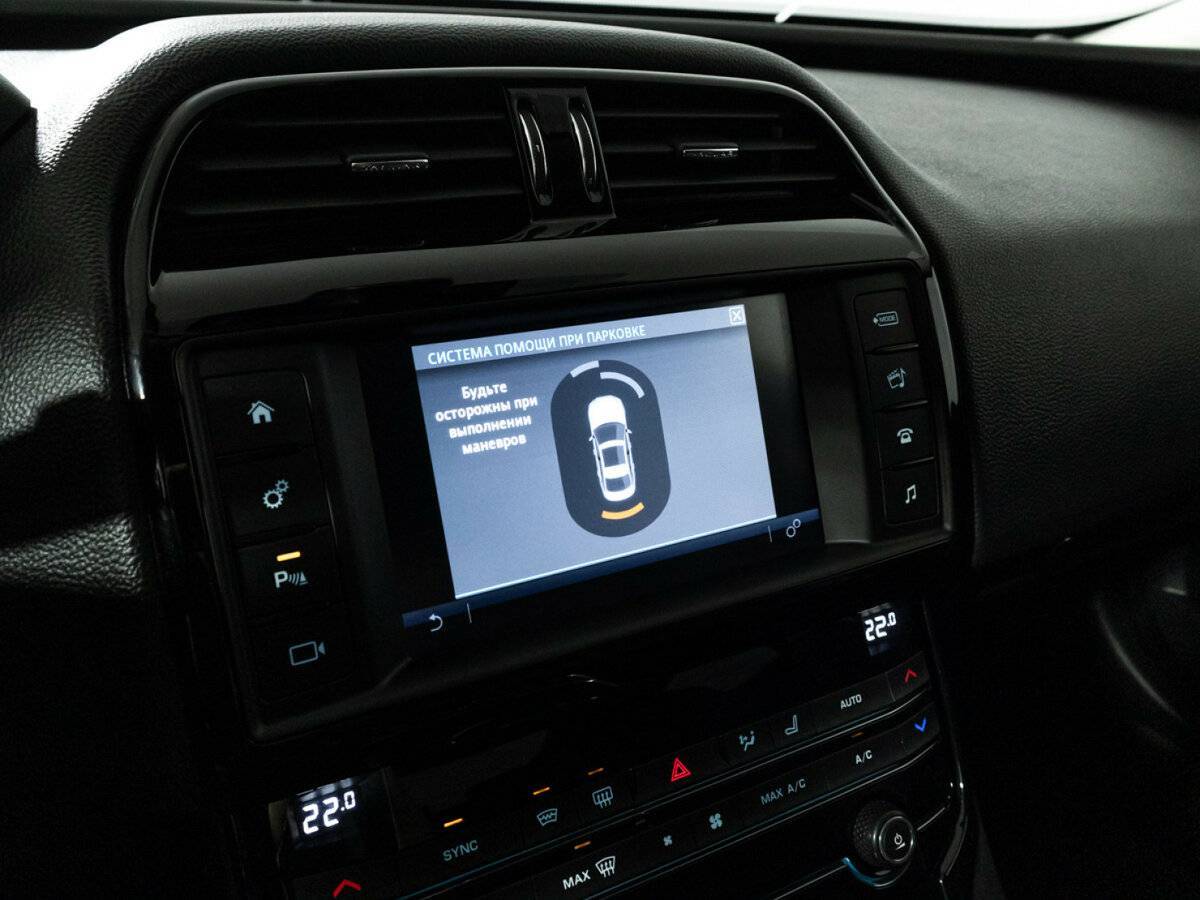Купить Jaguar XE, 2015, 142 853 км, фото №15