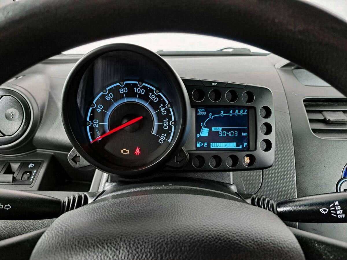 Купить Chevrolet Spark, 2013, 90 387 км, фото №13