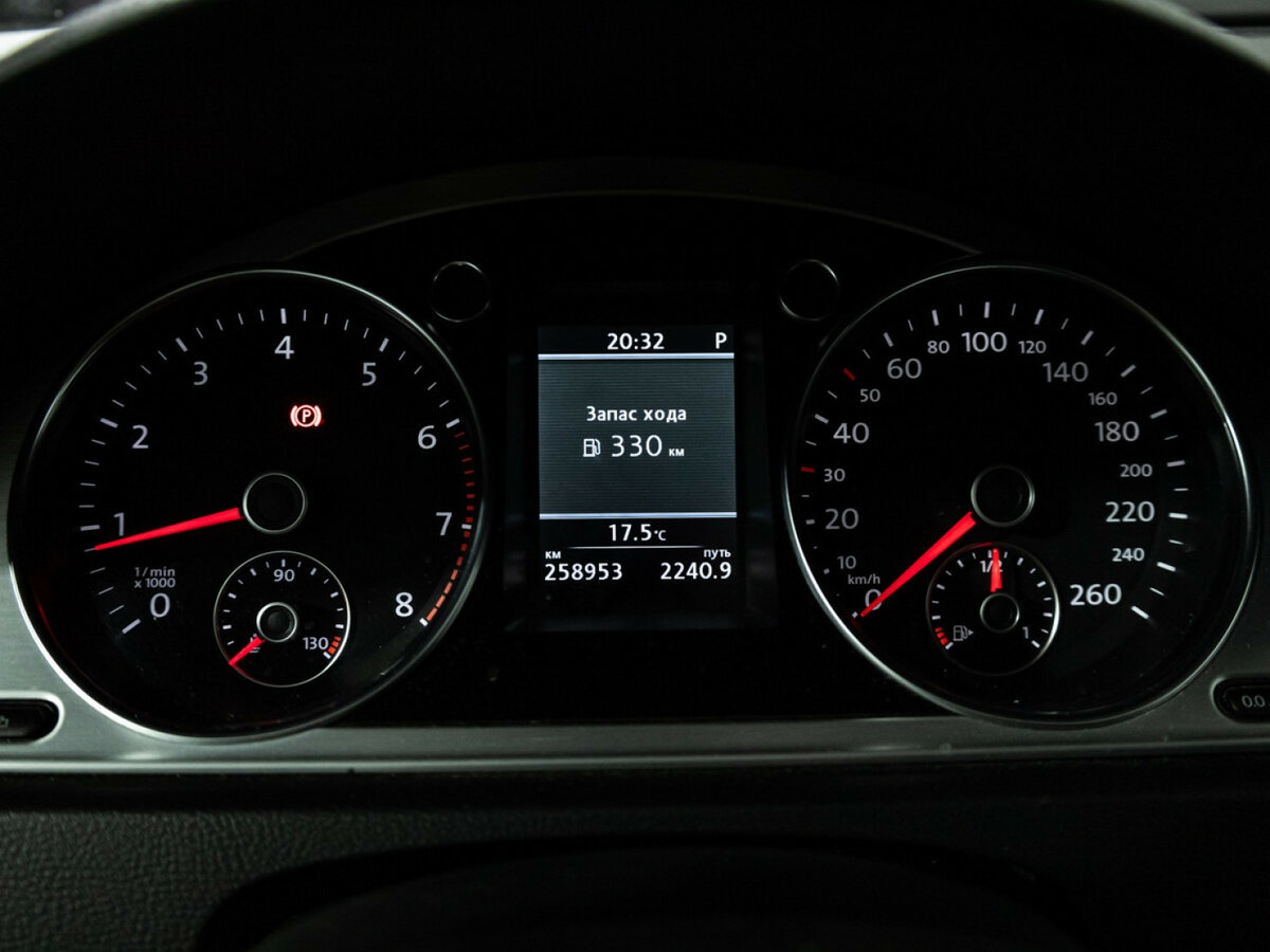 Купить Volkswagen Passat B7, 2011, 258 952 км, фото №11