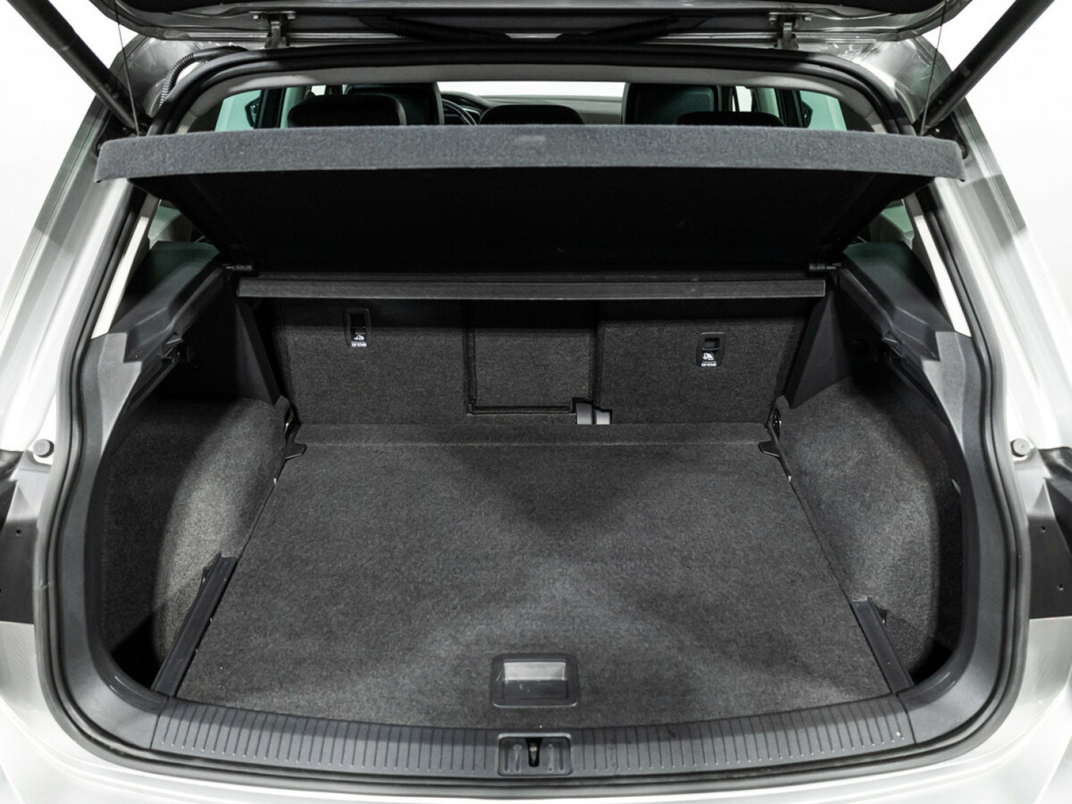 Купить Volkswagen Tiguan II Рестайлинг, 2021, 59 695 км, фото №20