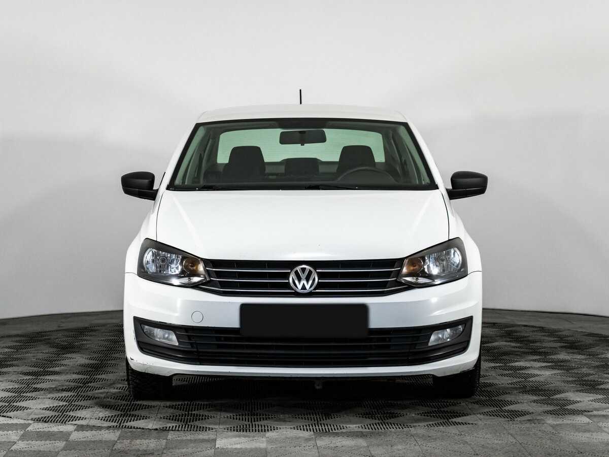 Купить Volkswagen Polo, 2017, 156 000 км, фото №2