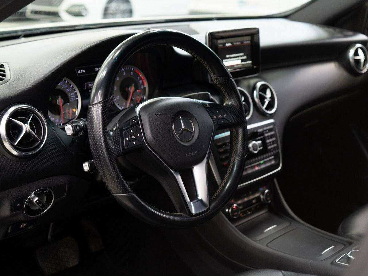 Купить Mercedes-Benz A-Класс 180, 2013, 147 600 км, фото №5