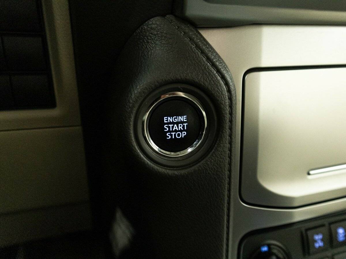 Купить Toyota Land Cruiser Prado, 2022, 35 532 км, фото №17