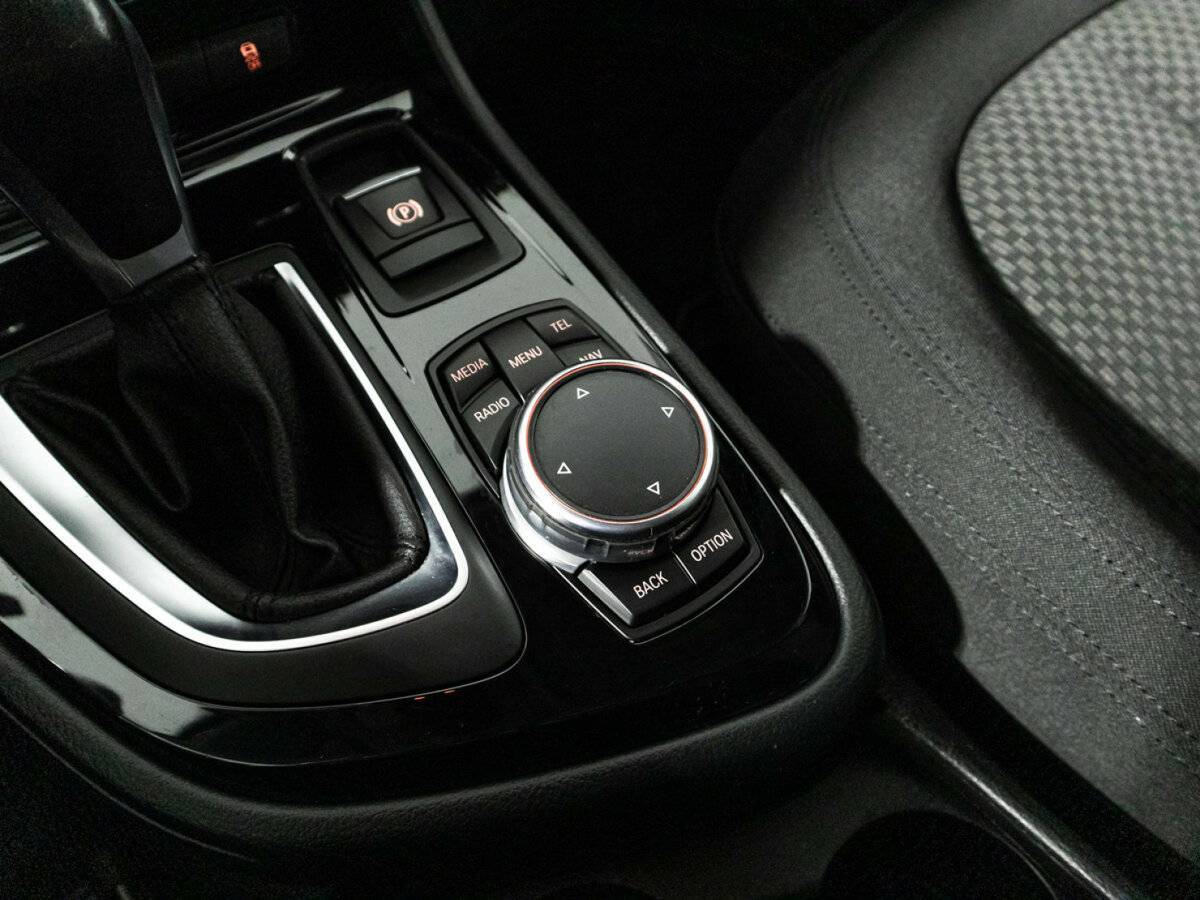 Купить BMW 2 серии Active Tourer 218d, 2015, 200 136 км, фото №19