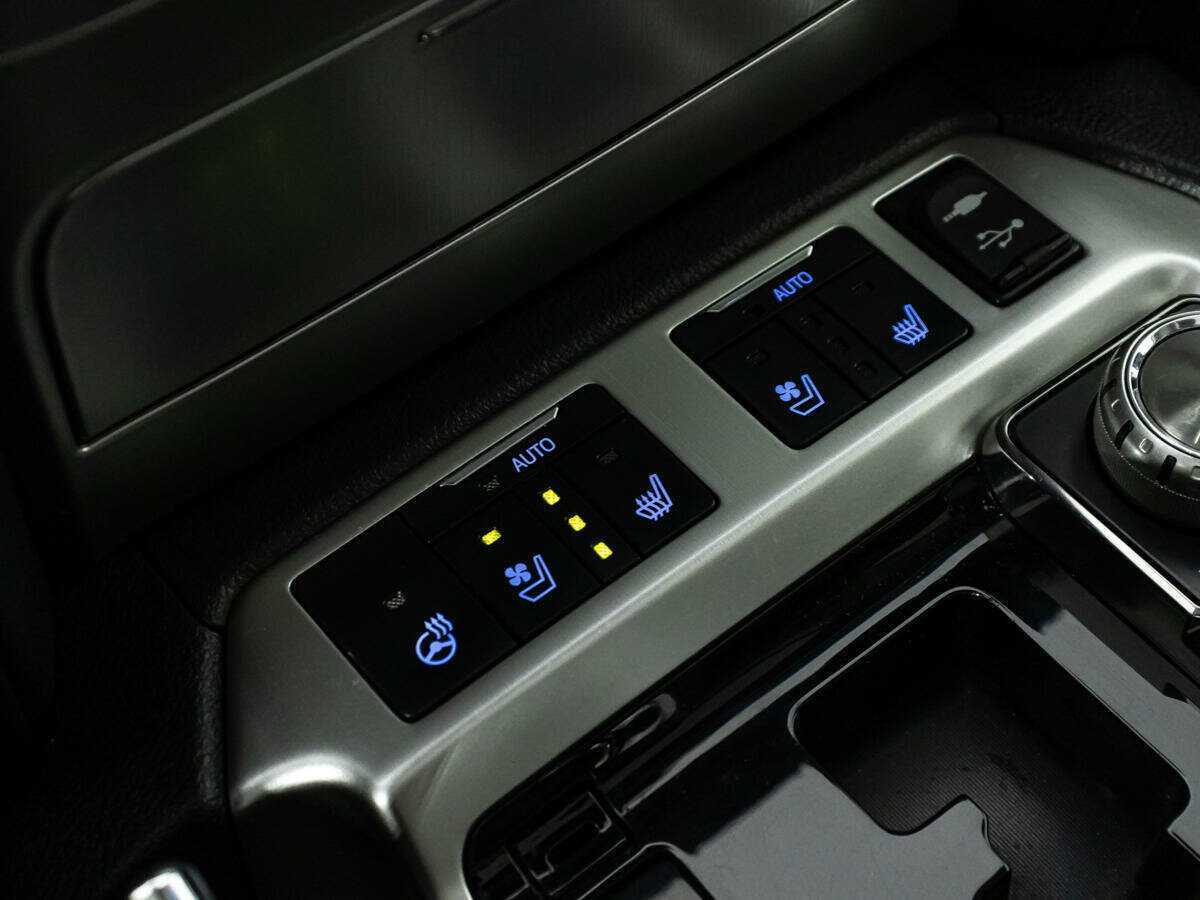 Купить Toyota Land Cruiser, 2015, 123 974 км, фото №17