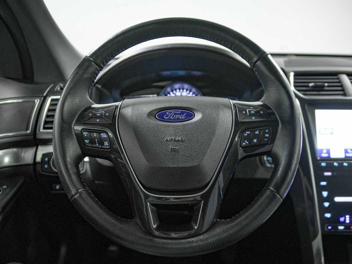 Купить Ford Explorer, 2018, 97 977 км, фото №9