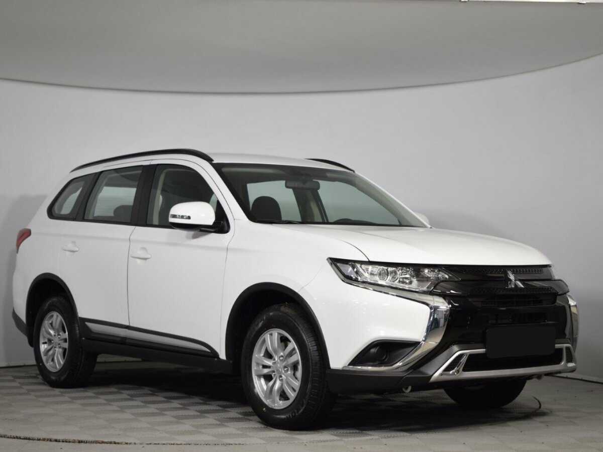 Купить Mitsubishi Outlander, 2022, 24 км, фото №3