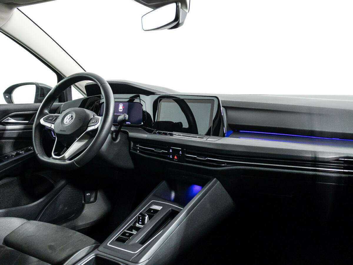 Купить Volkswagen Golf, 2021, 30 000 км, фото №9