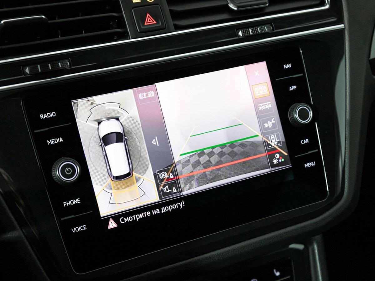 Купить Volkswagen Tiguan II Рестайлинг, 2021, 59 695 км, фото №13