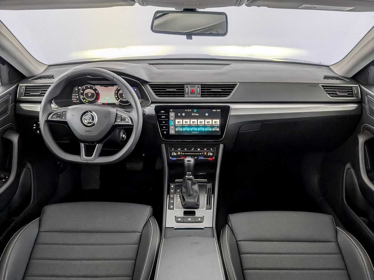 Купить Skoda Superb, 2024, 190 км, фото №13