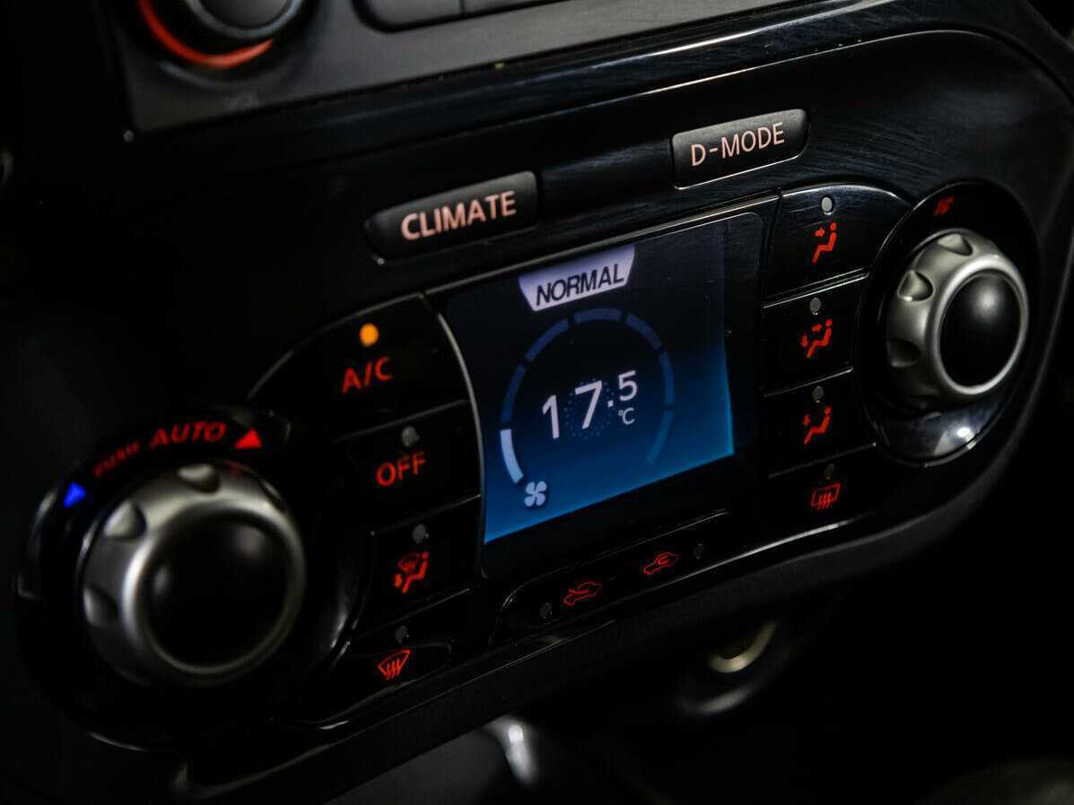 Купить Nissan Juke, 2012, 150 000 км, фото №15