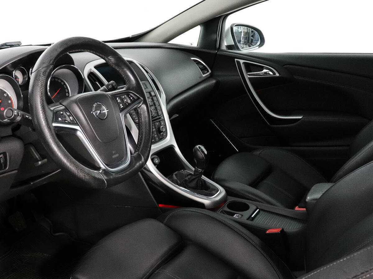 Купить Opel Astra GTC, 2012, 252 065 км, фото №10