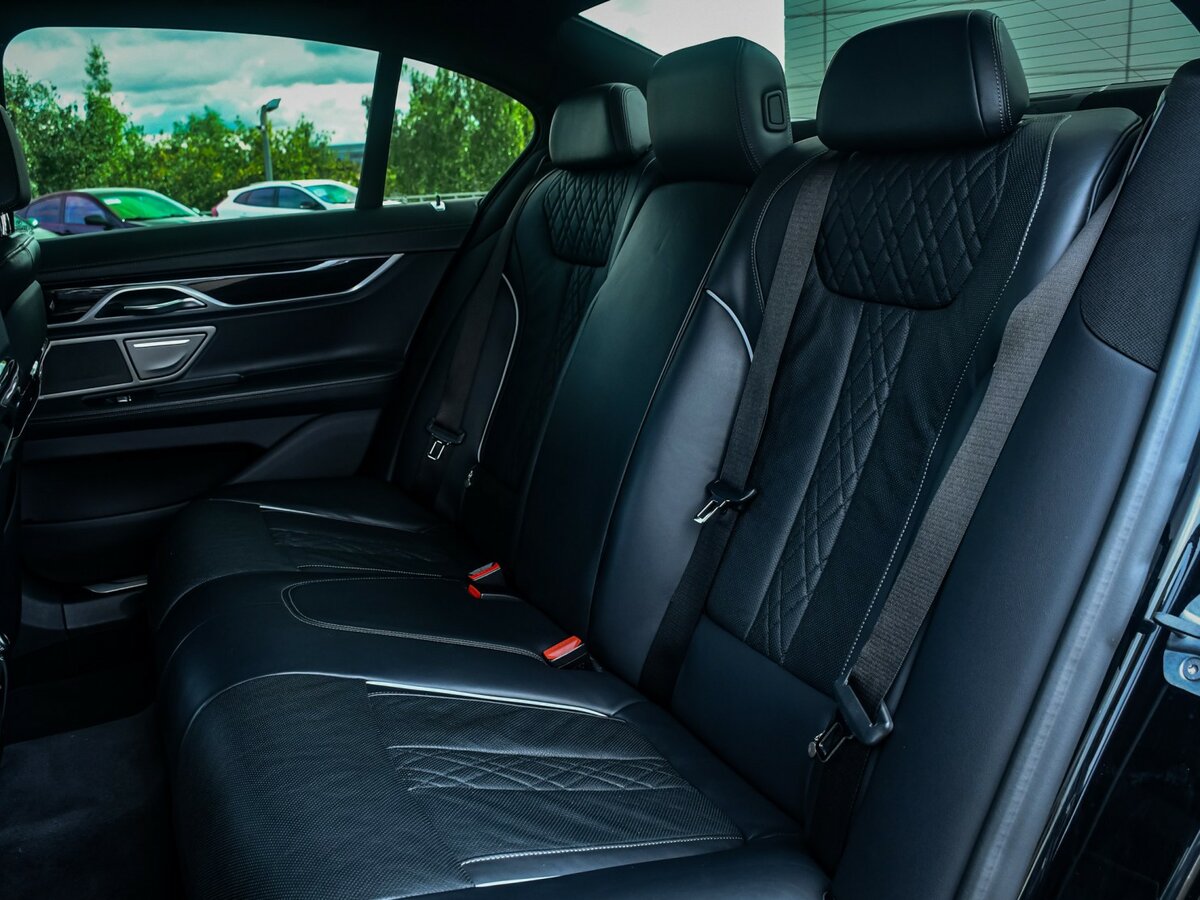 Купить BMW 7 серии 730d xDrive VI (G11/G12) Рестайлинг, 2020, 90 858 км, фото №15