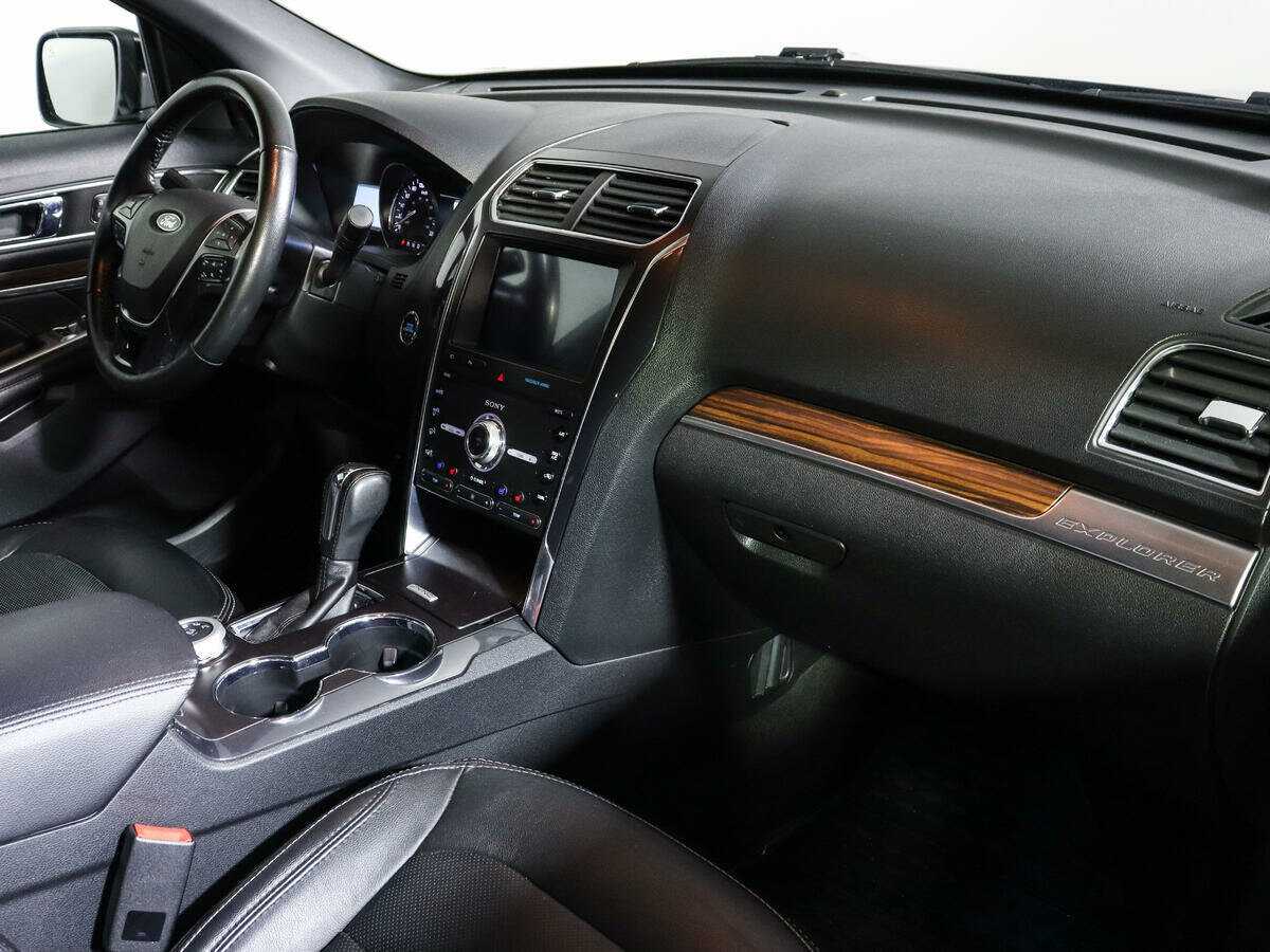 Купить Ford Explorer, 2019, 63 000 км, фото №8