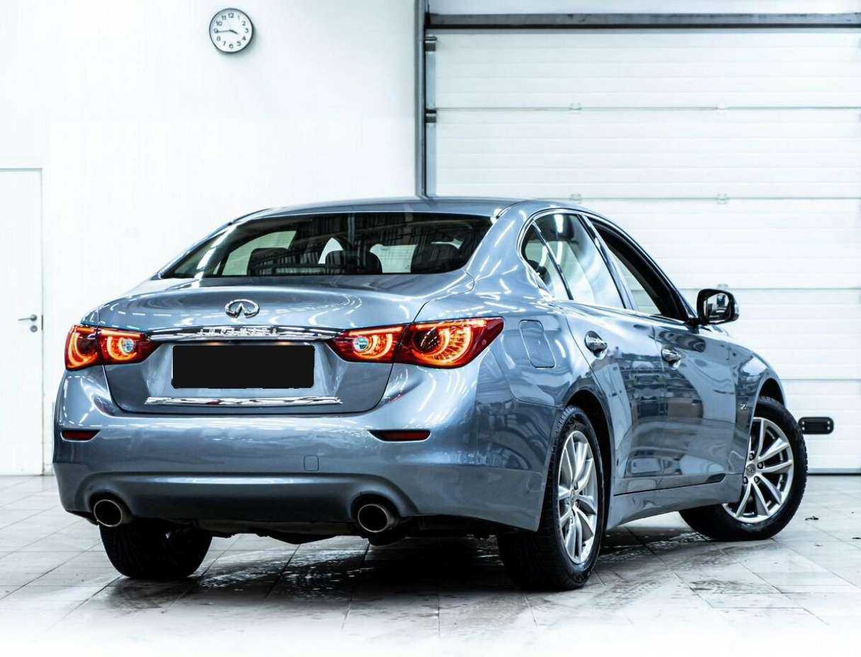 Infiniti Q50