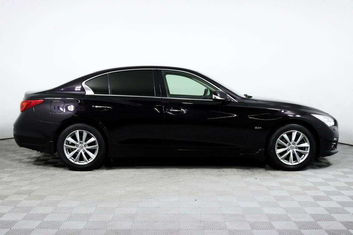 Infiniti Q50