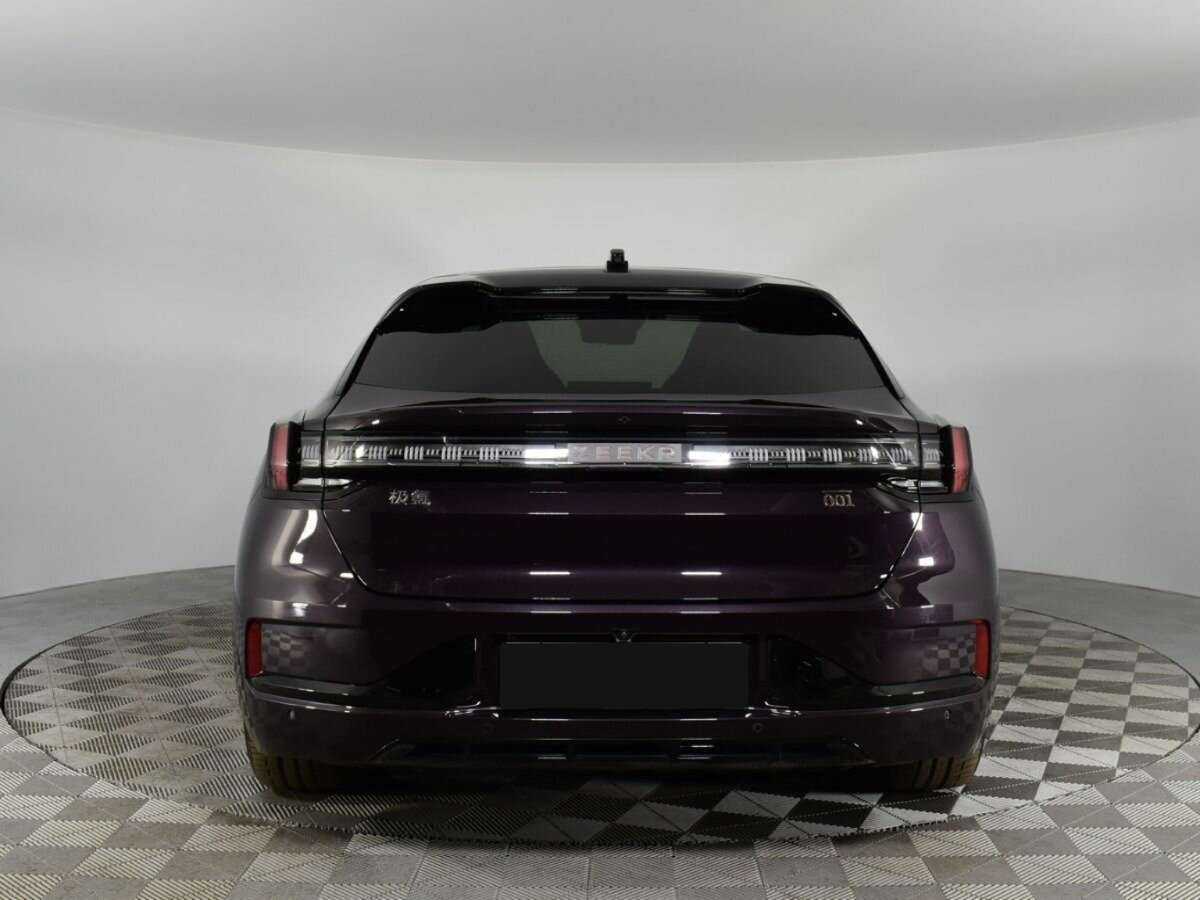 Zeekr 001