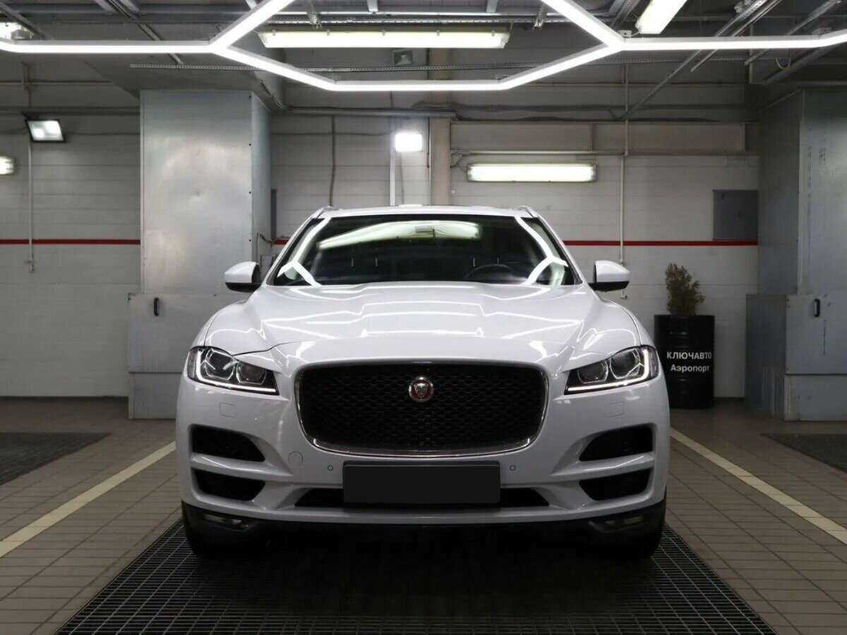 Jaguar F-Pace