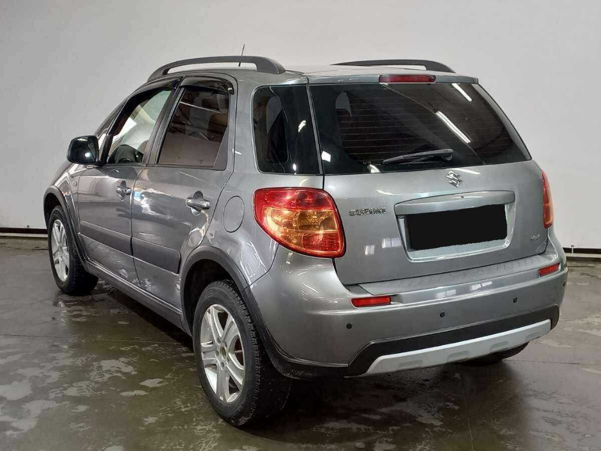 Suzuki SX4