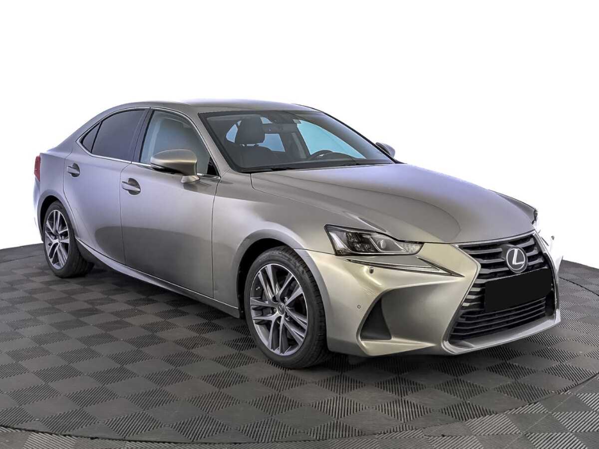 Lexus IS