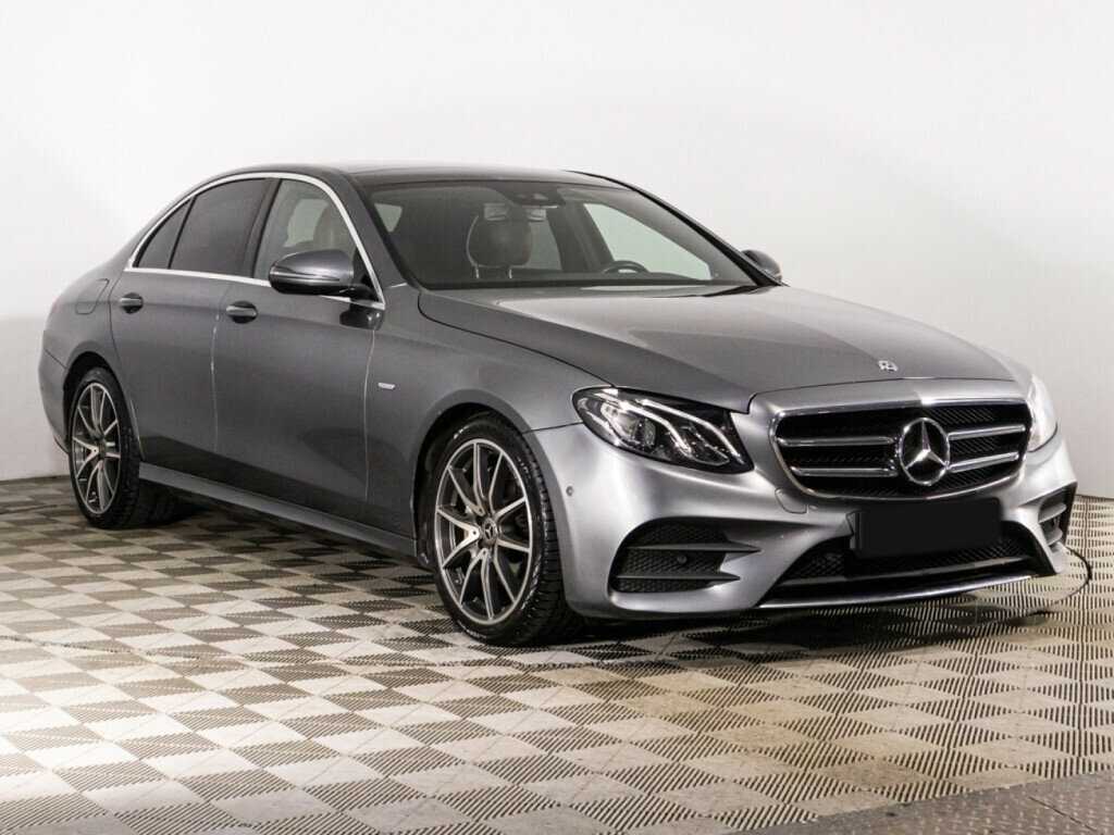 Mercedes-Benz E-Класс