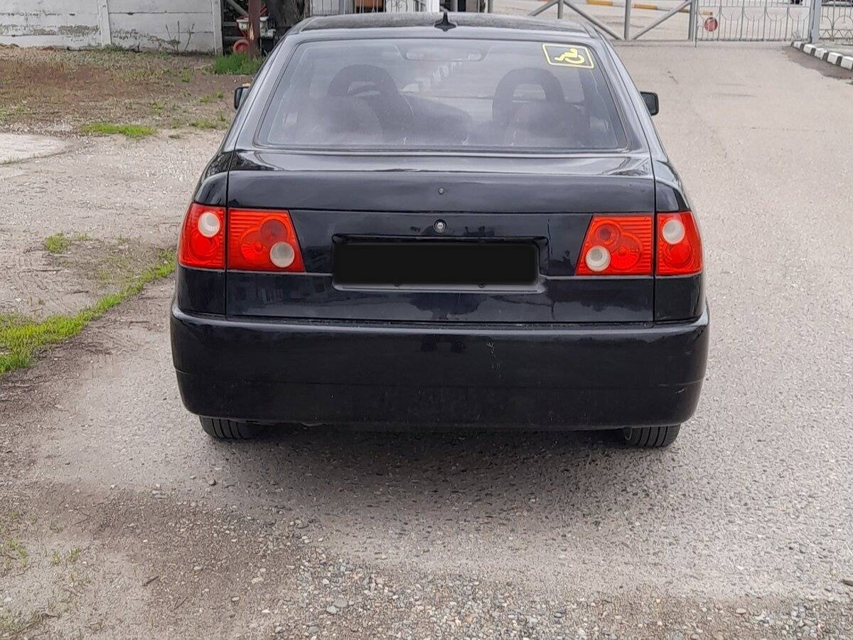 Chery Amulet (A15)