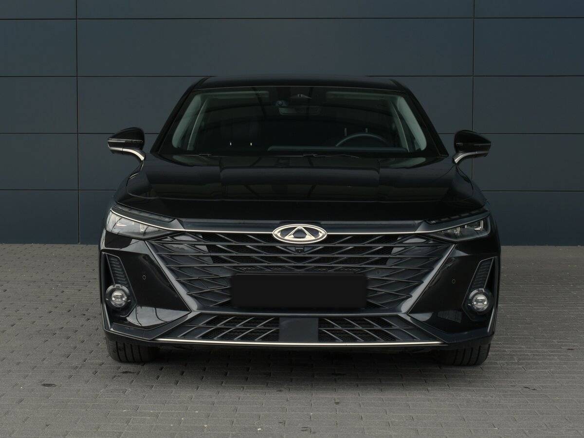 Chery Arrizo 8